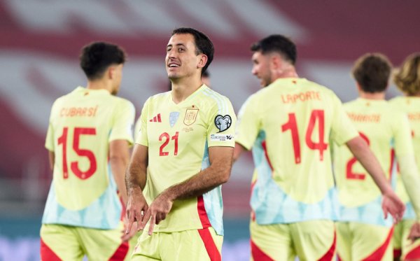 维度配资 世界第1杀疯! 5轮轰19-0, 30场不败创纪录, 末轮不净负7球即进世界杯